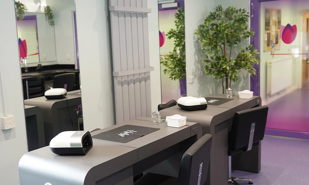 Tomorrows women Salonwebp