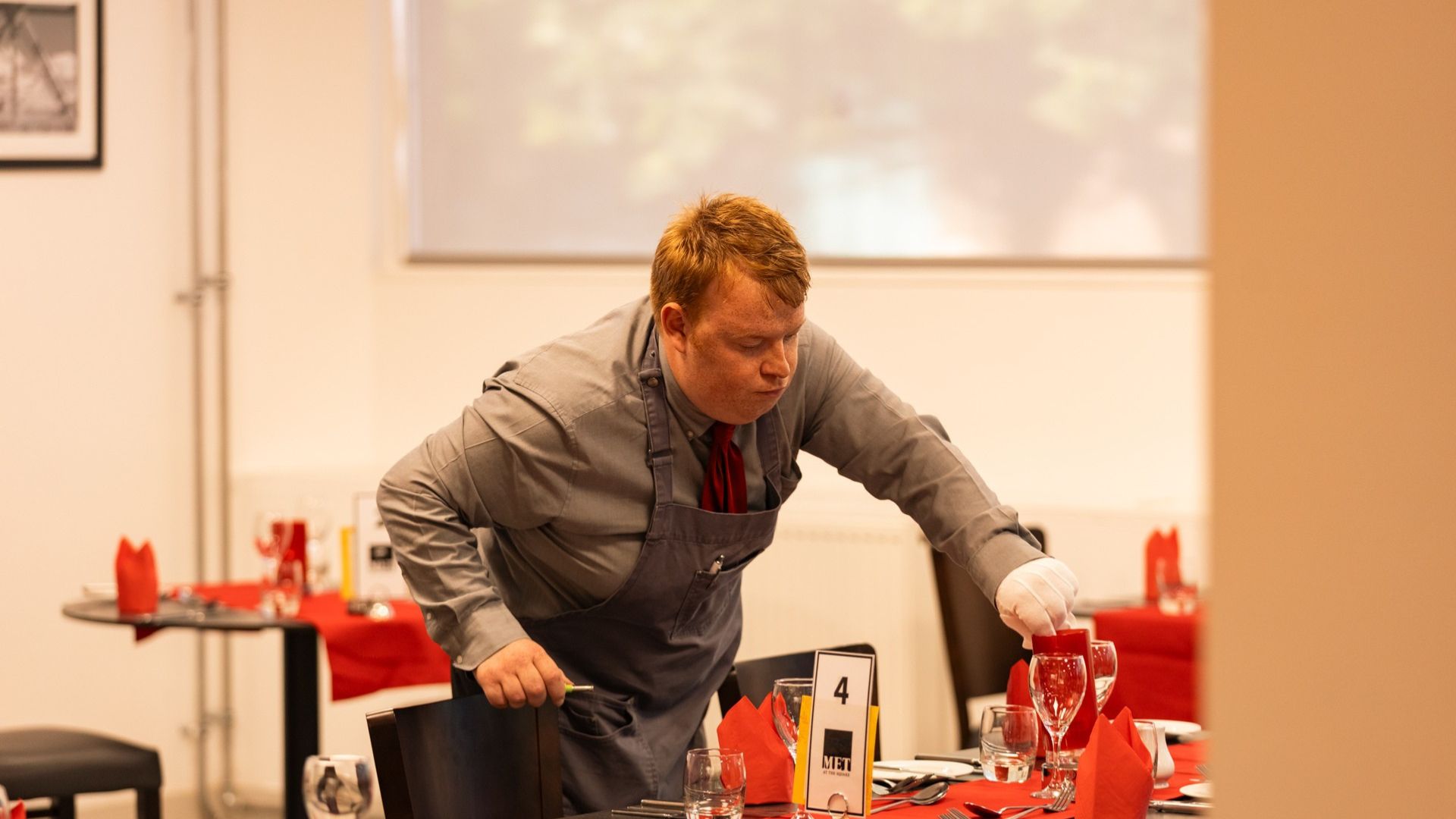 Met At The Square Restaurant